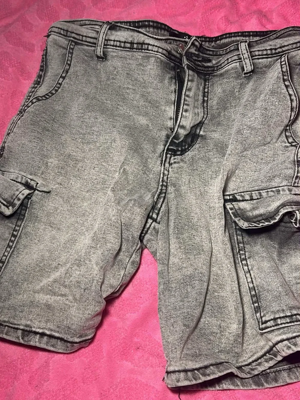 Men's Gray Cargo Denim Shorts - Casual Utility Style